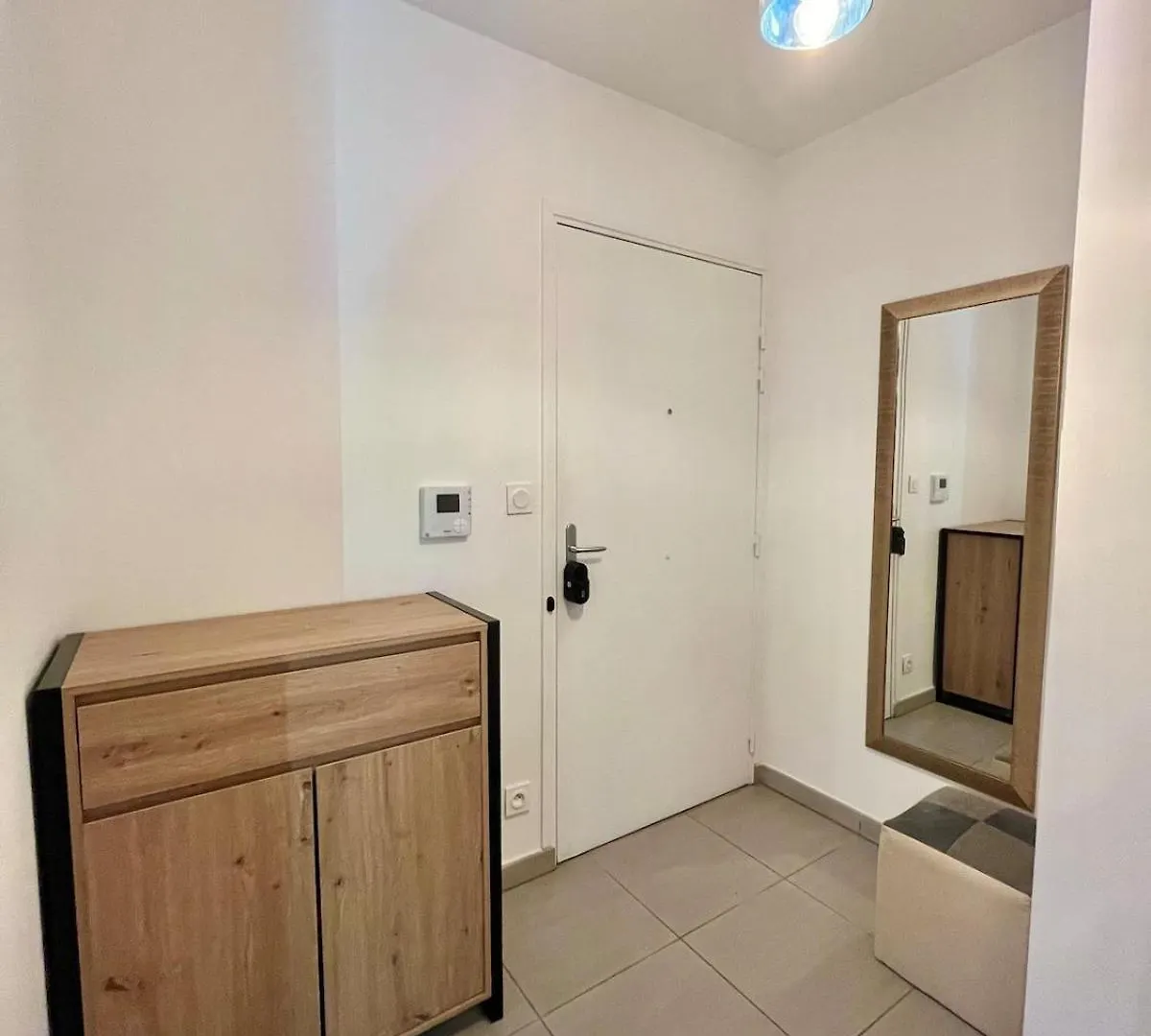 Decines Apartment  Decines-Charpieu