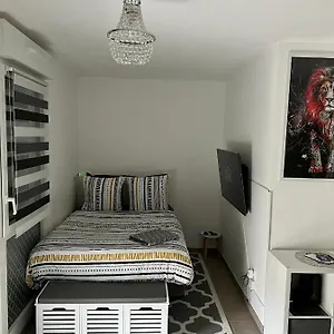 Appartement Studio / Stade Ol / Proche Eurexpo, Décines-Charpieu